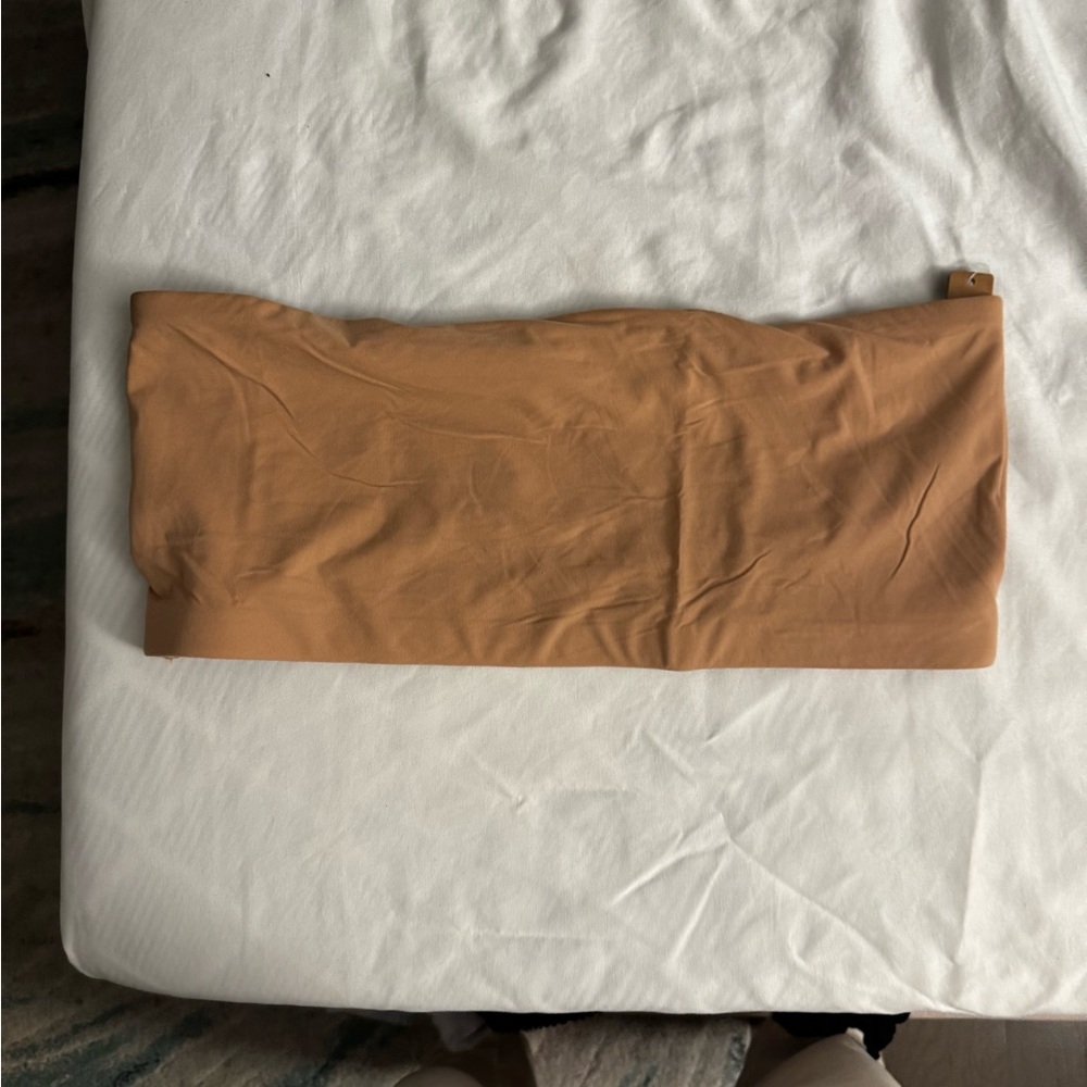 Skims | bandeau